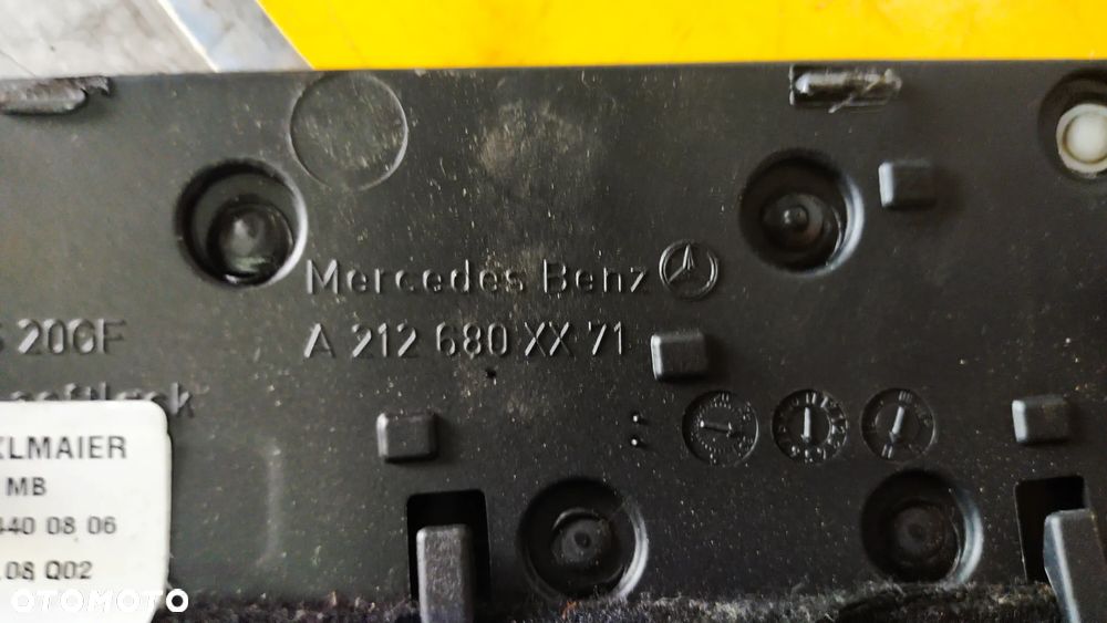 MERCEDES UCHWYT RAMKA OSŁONA NAWIGACJI MERCEDES W212 A2126801236WSPORNIK MERCEDES 6510900727 - 7
