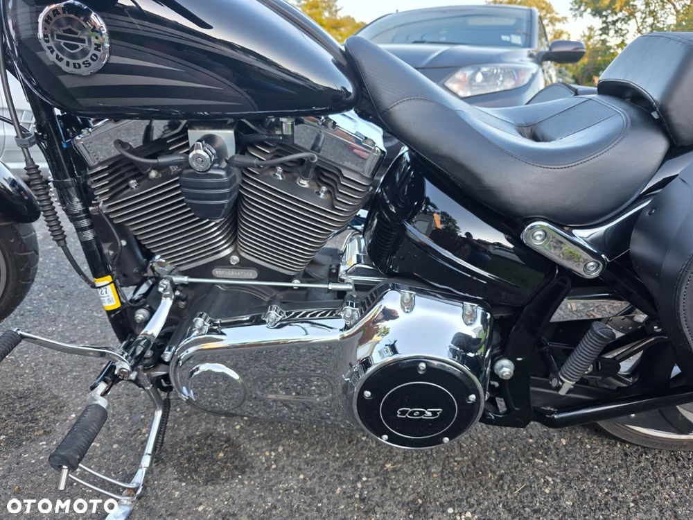 Harley-Davidson FXSB Breakout - 5
