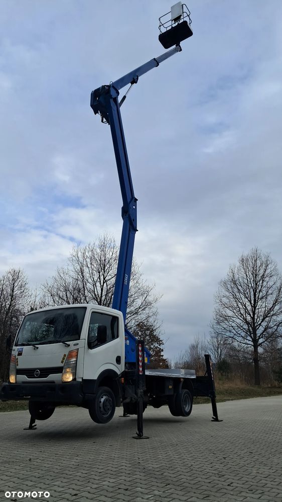 Nissan Cabstar . Podnośnik koszowy . CTE ZED20 . - 6
