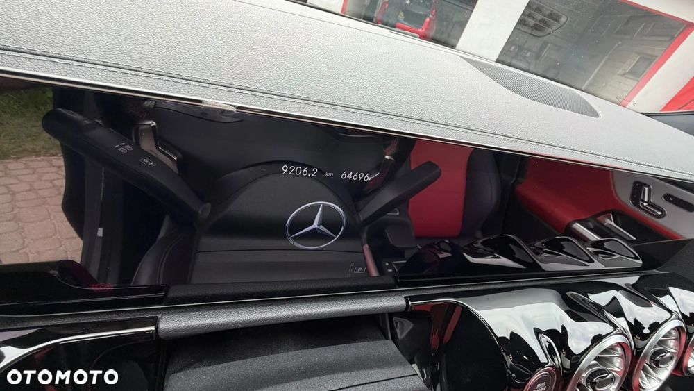 Mercedes-Benz GLA 250 AMG Line - 10