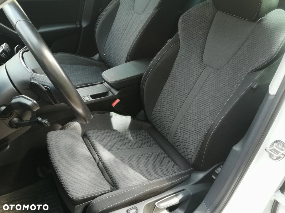 Skoda Octavia 2.0 TDI Ambition DSG - 23