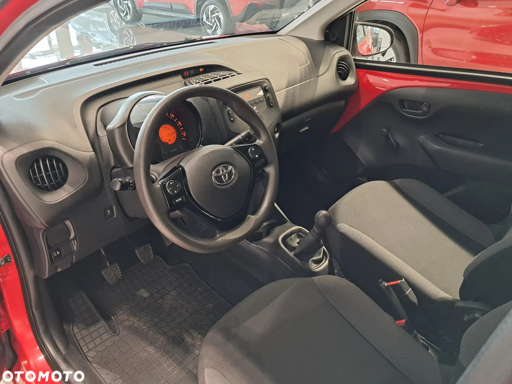 Toyota Aygo 1.0 VVT-i Color Edition - 9