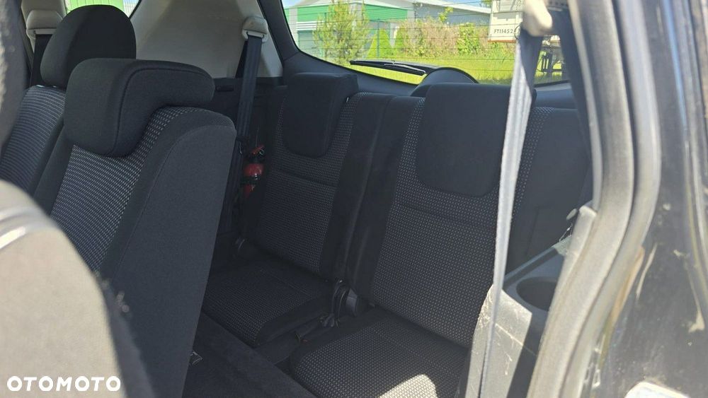 Toyota Corolla Verso - 18