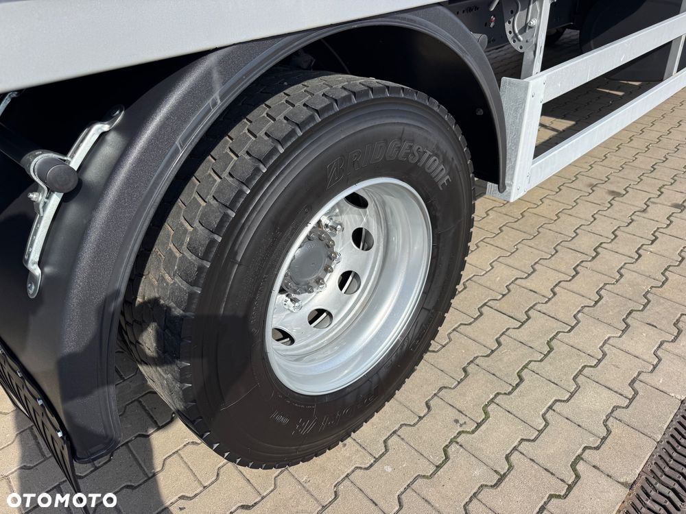 Renault Premium 270 DXI // Skrzynia 810 cm !! Platforma // Euro 5 // 4x2 - 27