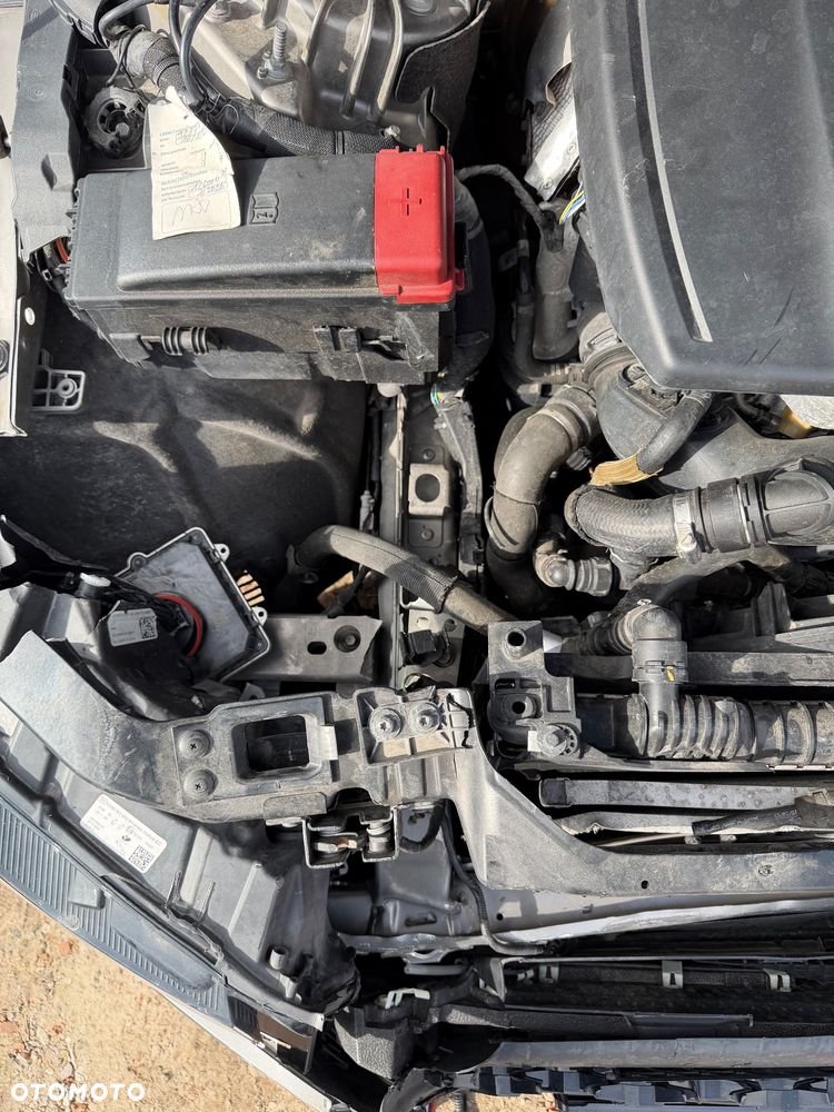 Jaguar XF P250 HSE - 19