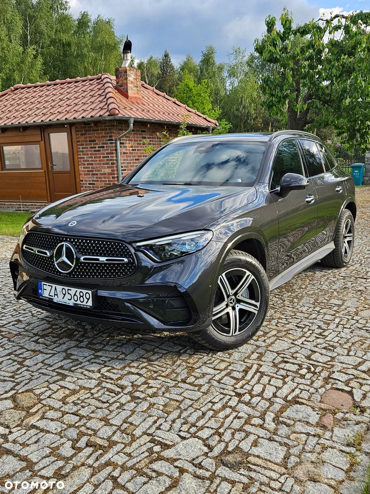 Mercedes-Benz GLC 300 de PHEV 4-Matic AMG Line - 1