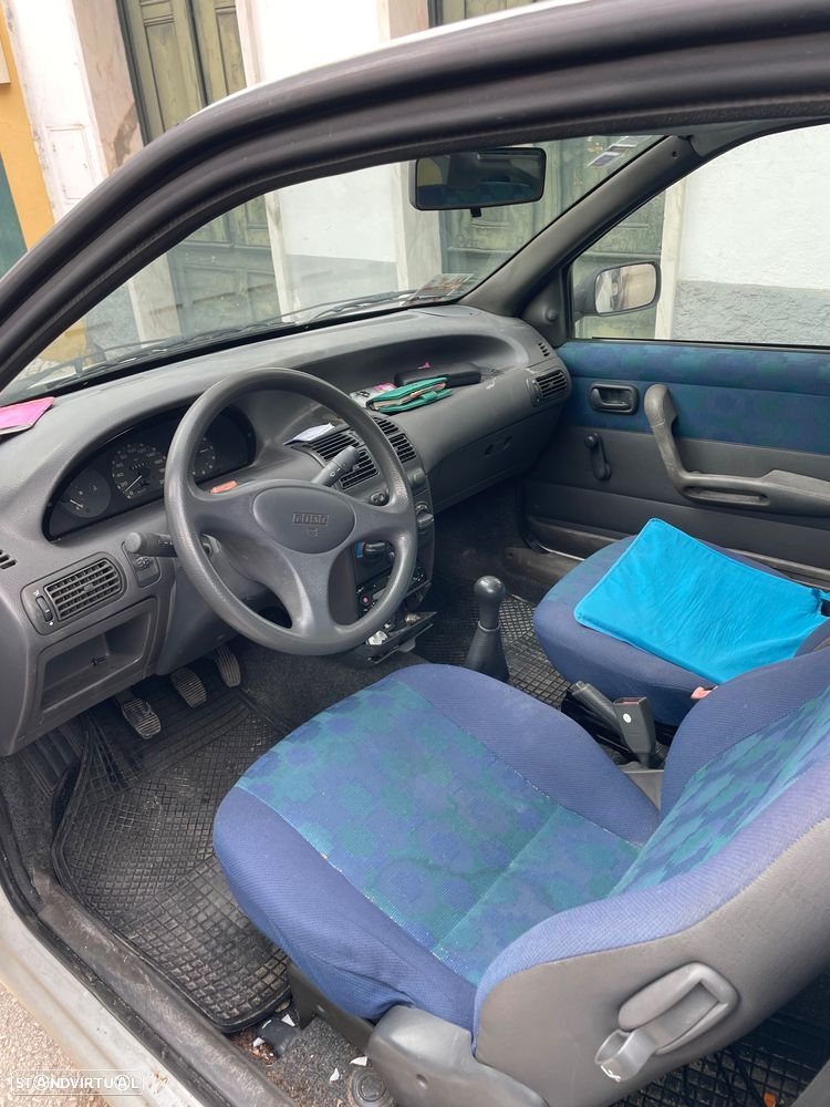 Fiat Punto 55 SX (6 VEL) - 4