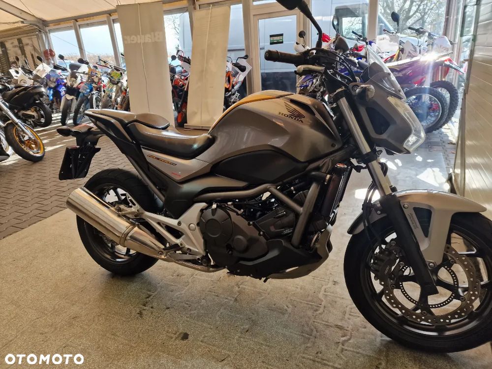 Honda NC - 26