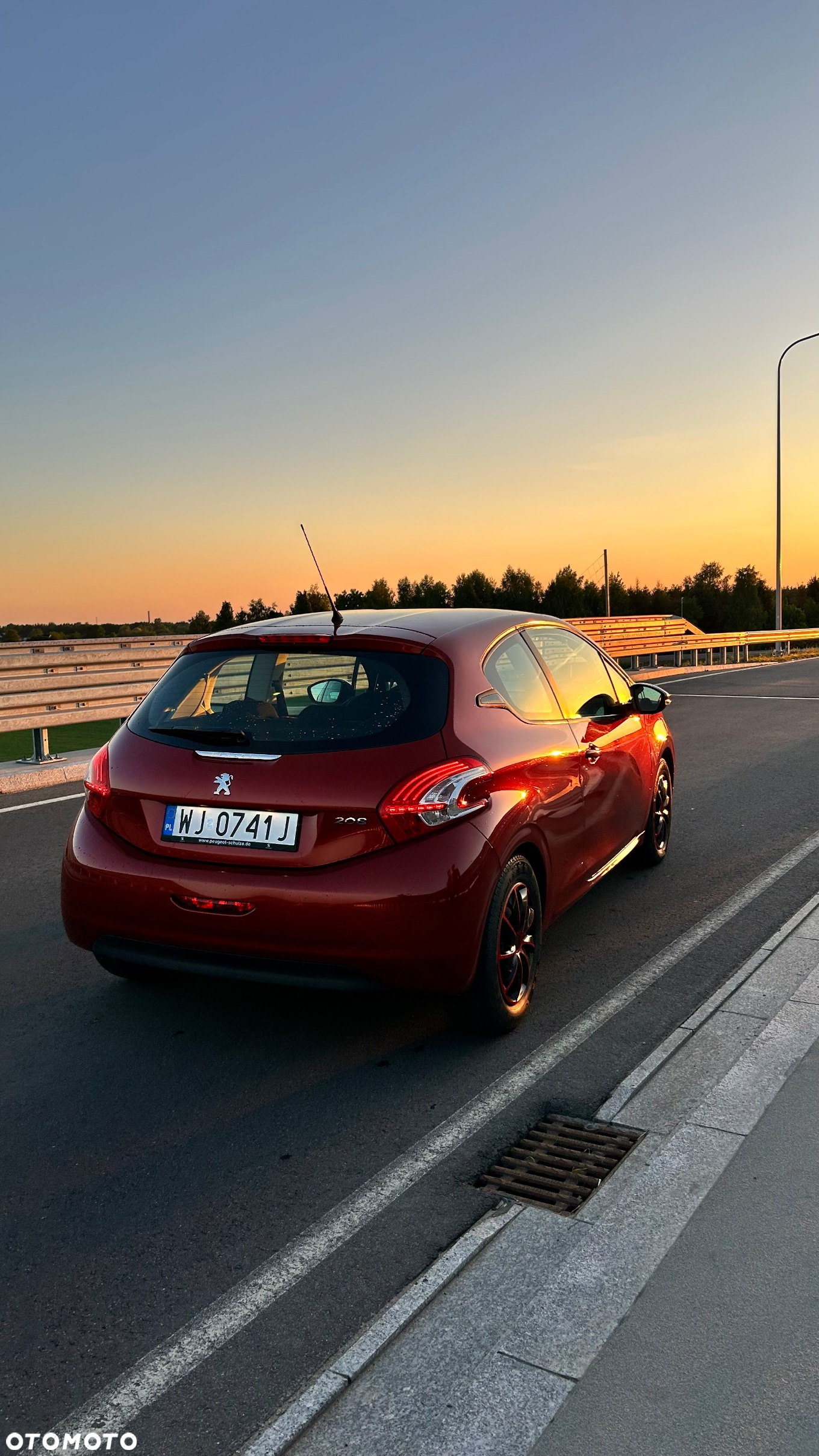 Peugeot 208 1.4 VTi Active - 4