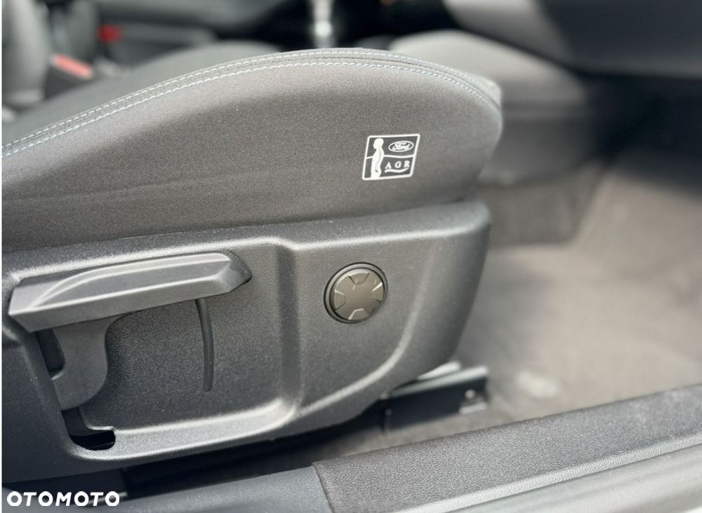 Ford Focus - 34