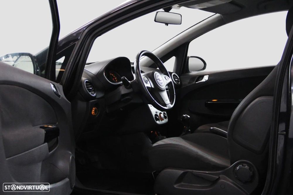 Opel Corsa 1.3 CDTi - 11