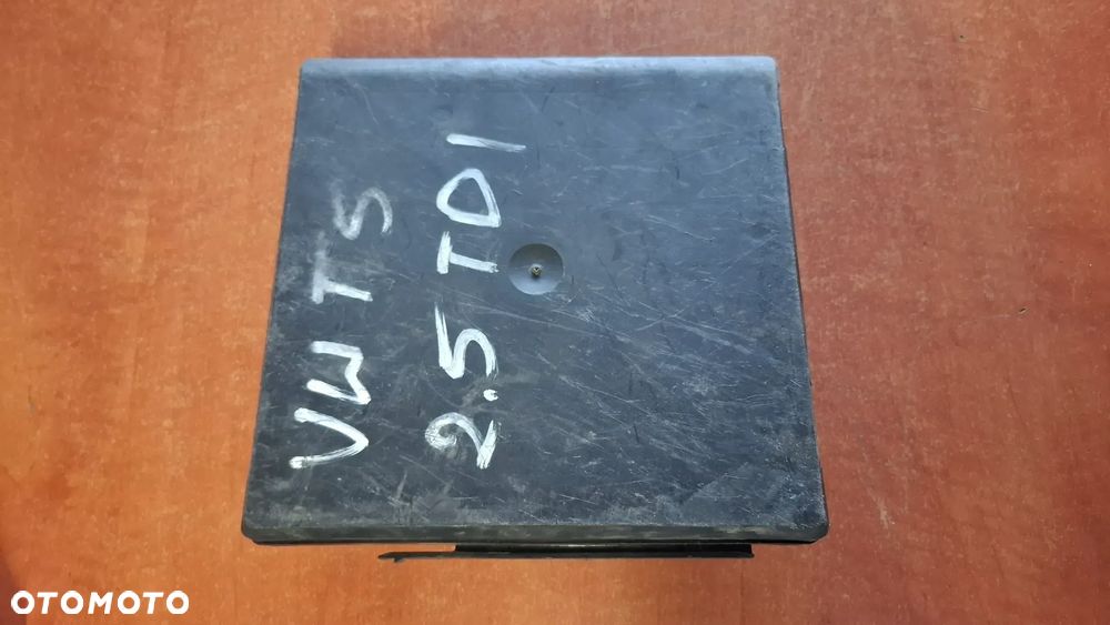 Moduły KOMFORTU VW T5 7H0937049J, 7H0937049N, 7H0937049P - 3