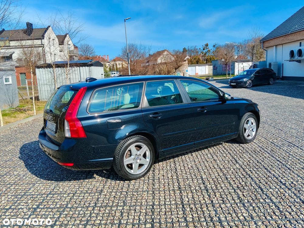 Volvo V50 1.8 Momentum - 8