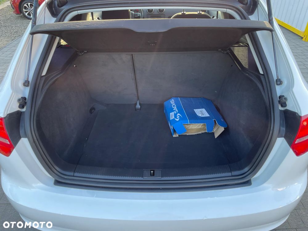 Audi A3 Sportback 1.6 TDI DPF Ambition - 21