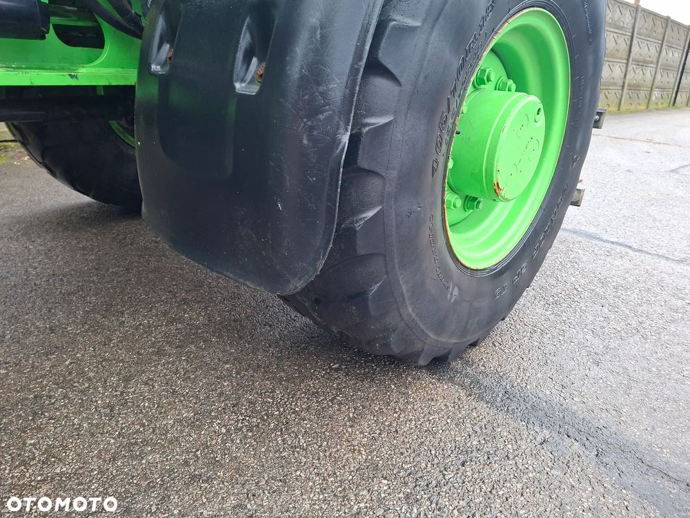 Caterpillar CAT 906 M - 25