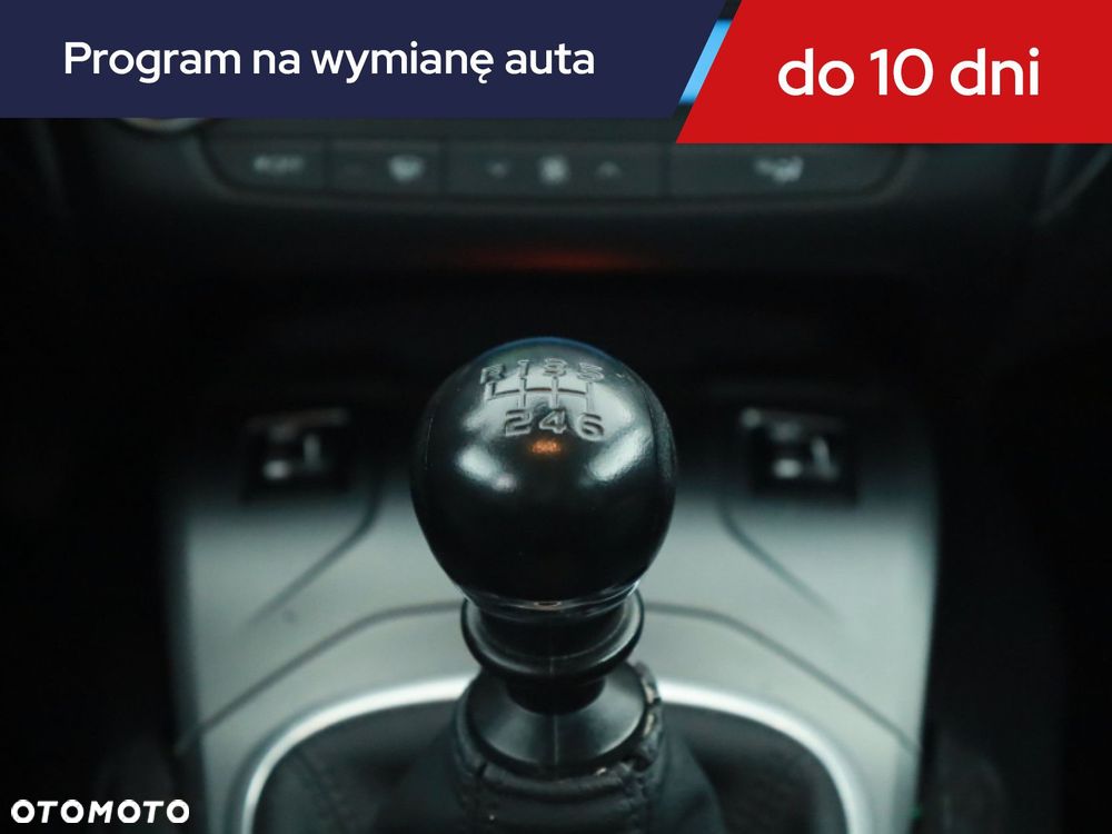 Toyota Avensis - 18