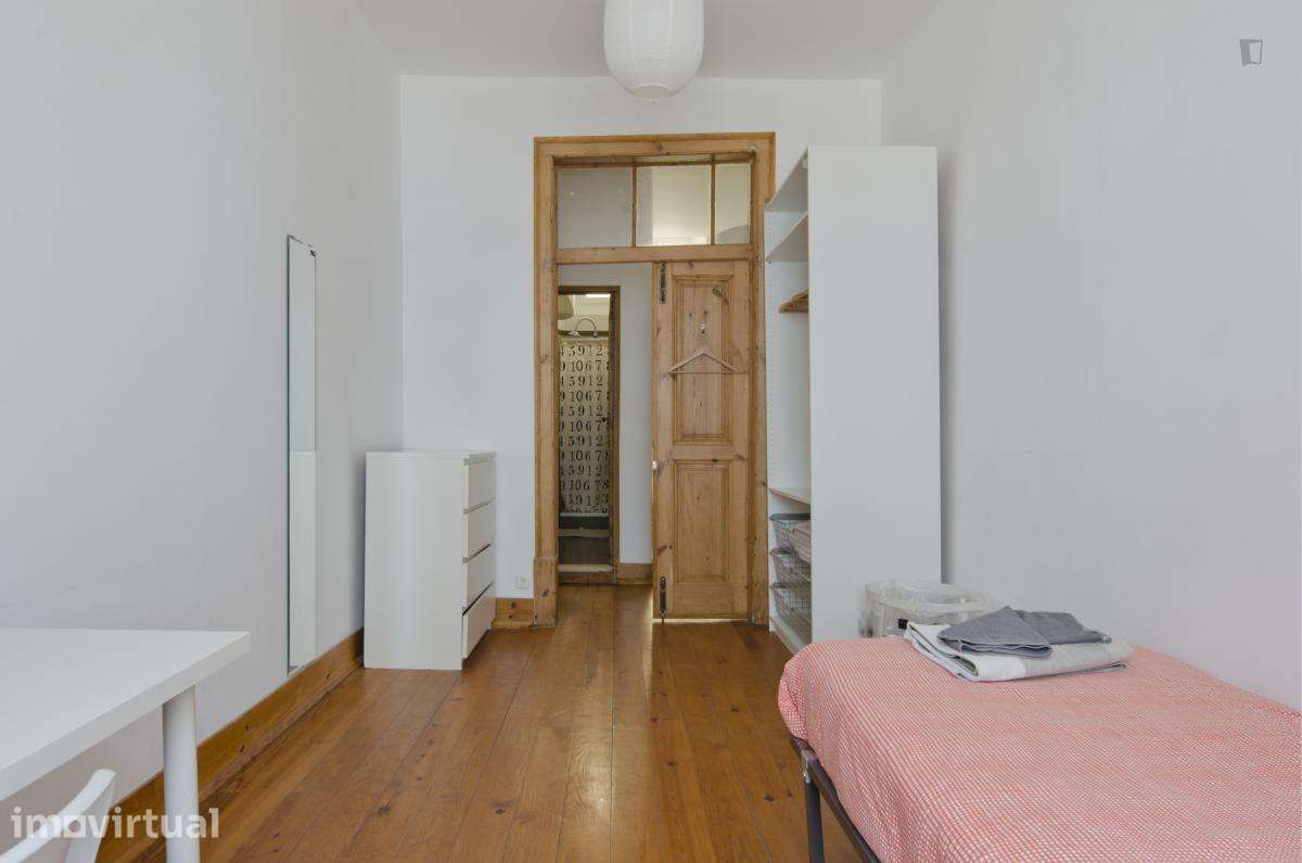 Quarto - localizado em Santa Apolónia Lisbon - Grande imagem: 4/19