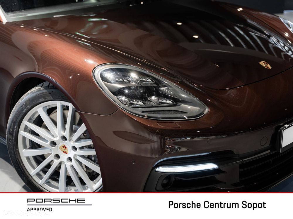 Porsche Panamera 4 E-Hybrid 10 Years Edition - 15