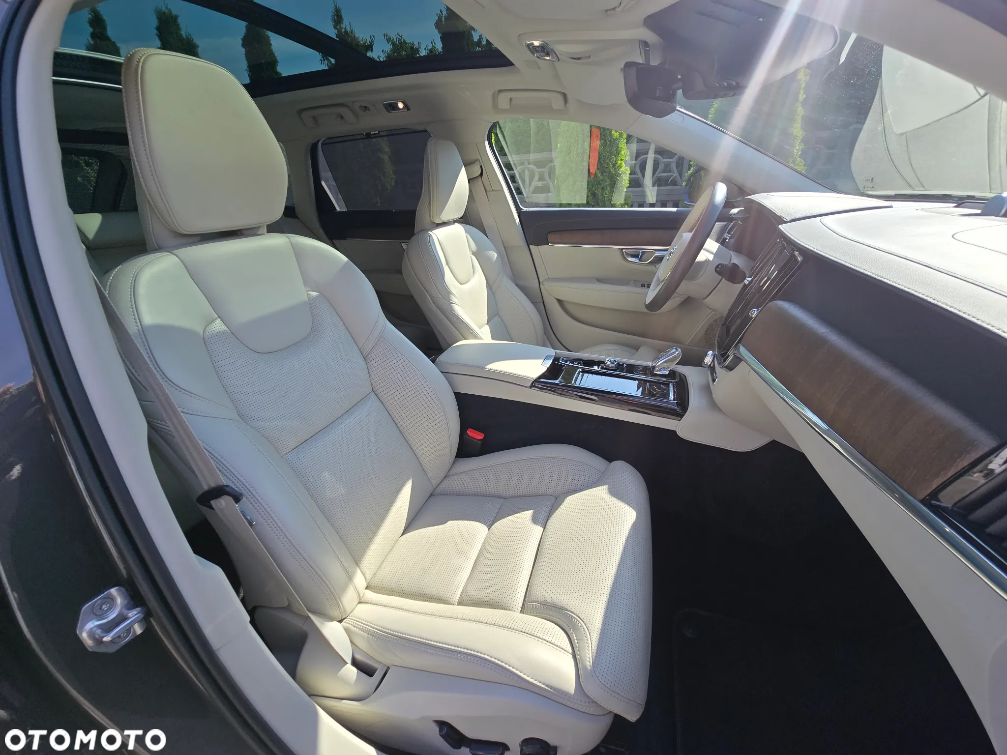 Volvo V90 T8 Recharge AWD Geartronic Inscription Expression - 31