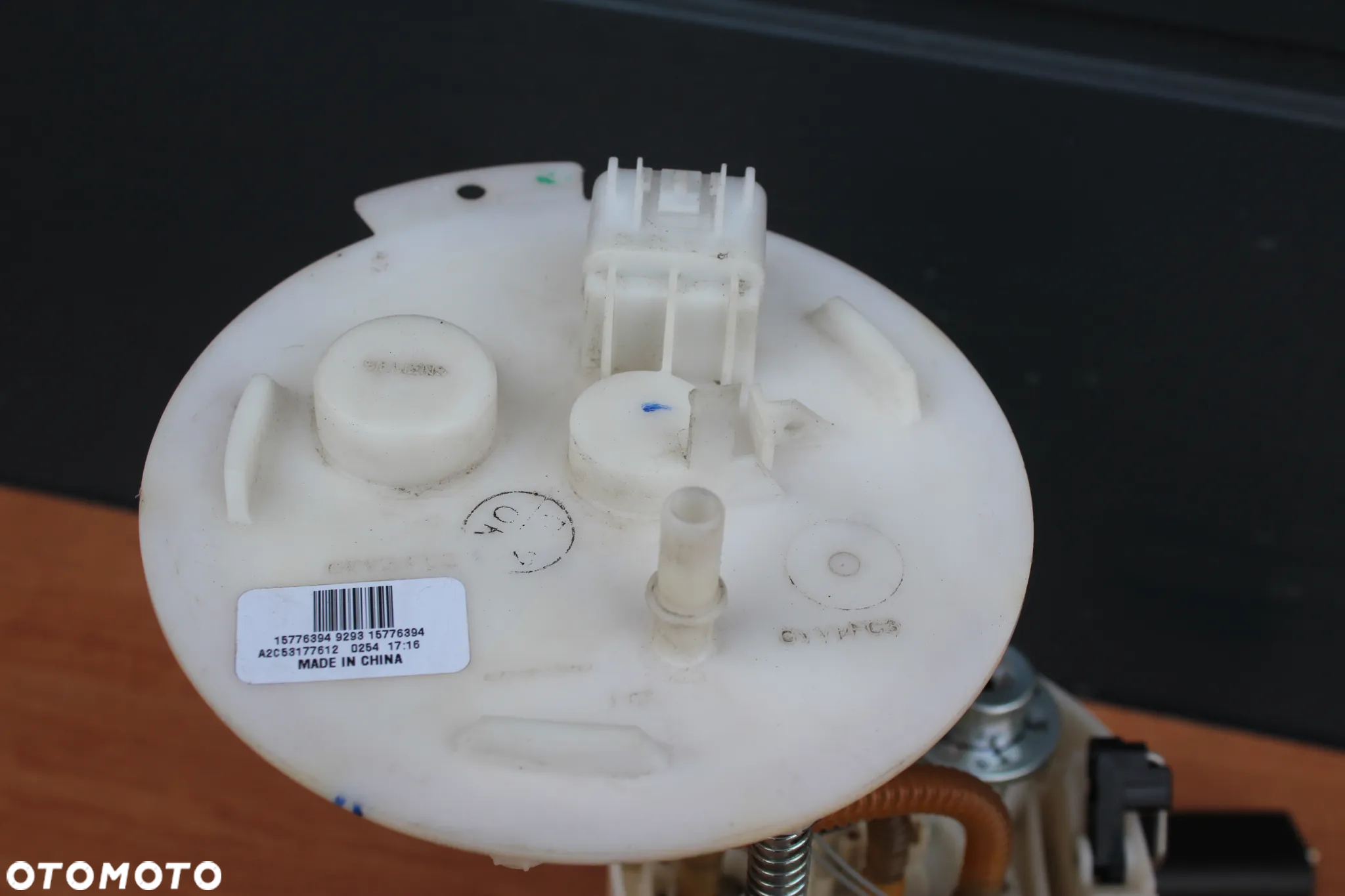 POMPKA PALIWA KOSZYK PŁYWAK OPEL INSIGNIA A 2.0 TURBO 15776394 - 2