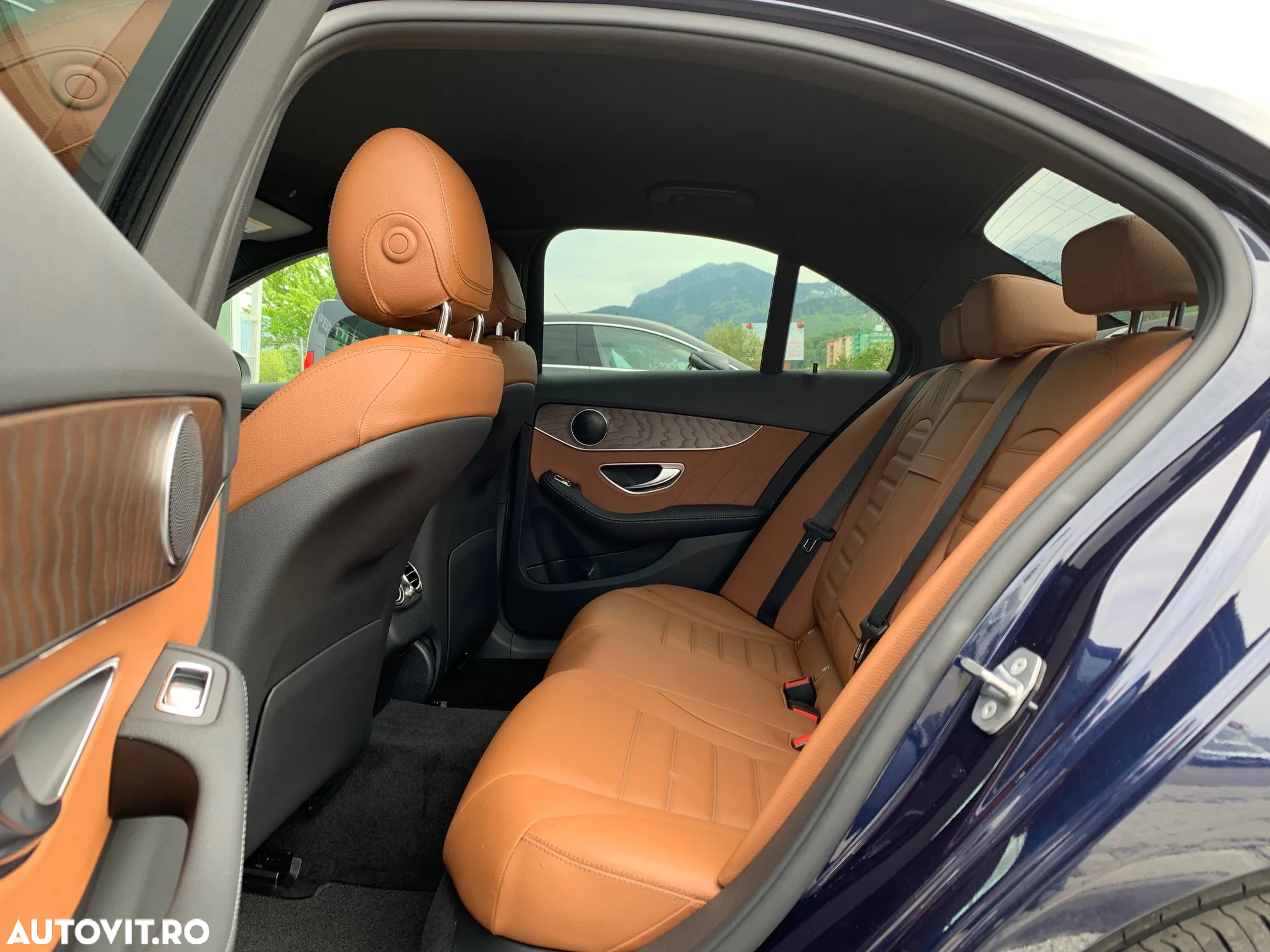 Mercedes-Benz C 220 d Aut - 11