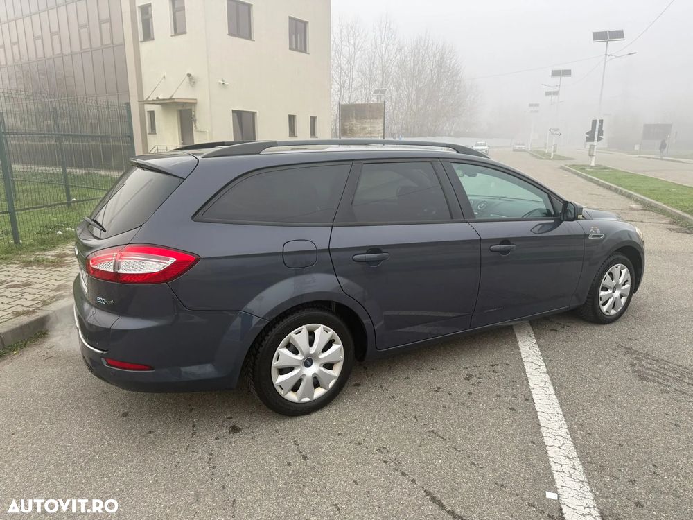 Ford Mondeo 1.6 TDCi Trend - 4