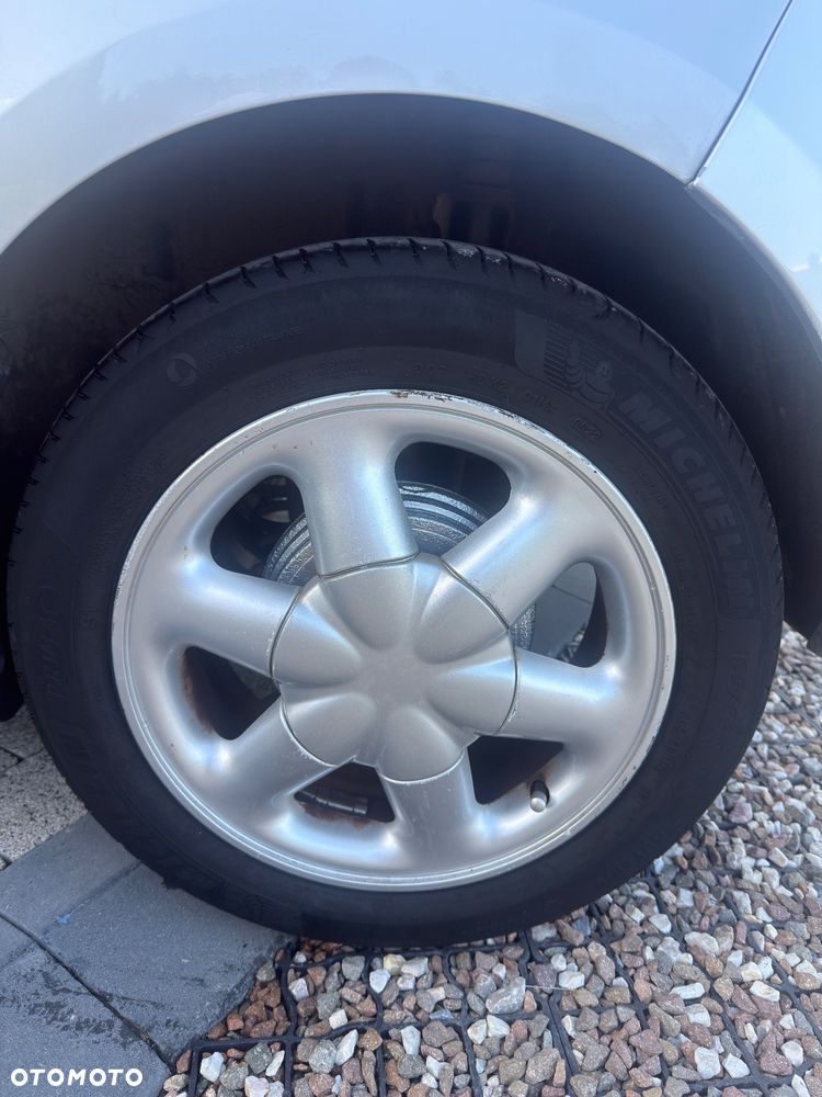 Renault Clio 1.2 16V Tech Run Euro5 - 16