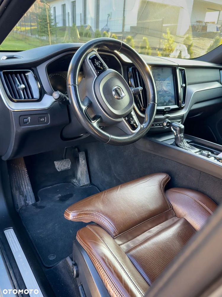 Volvo XC 60 T5 AWD Inscription - 14