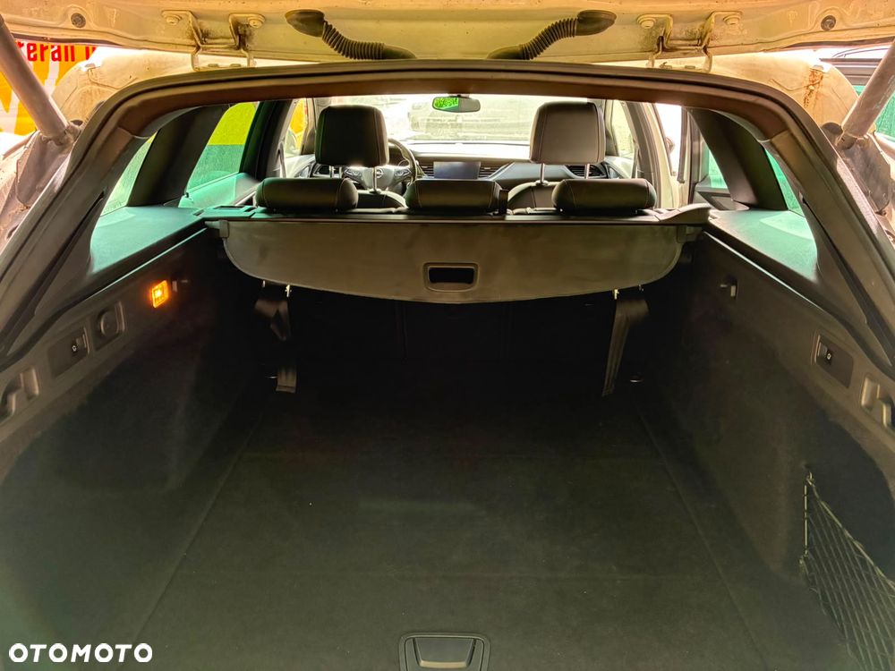 Opel Insignia 2.0 CDTI Business Edition S&S - 11