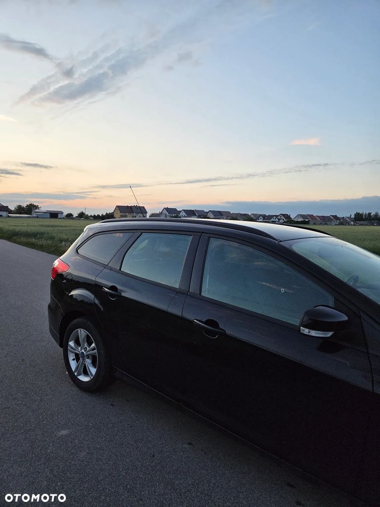 Ford Focus 1.0 EcoBoost 99g Trend - 5