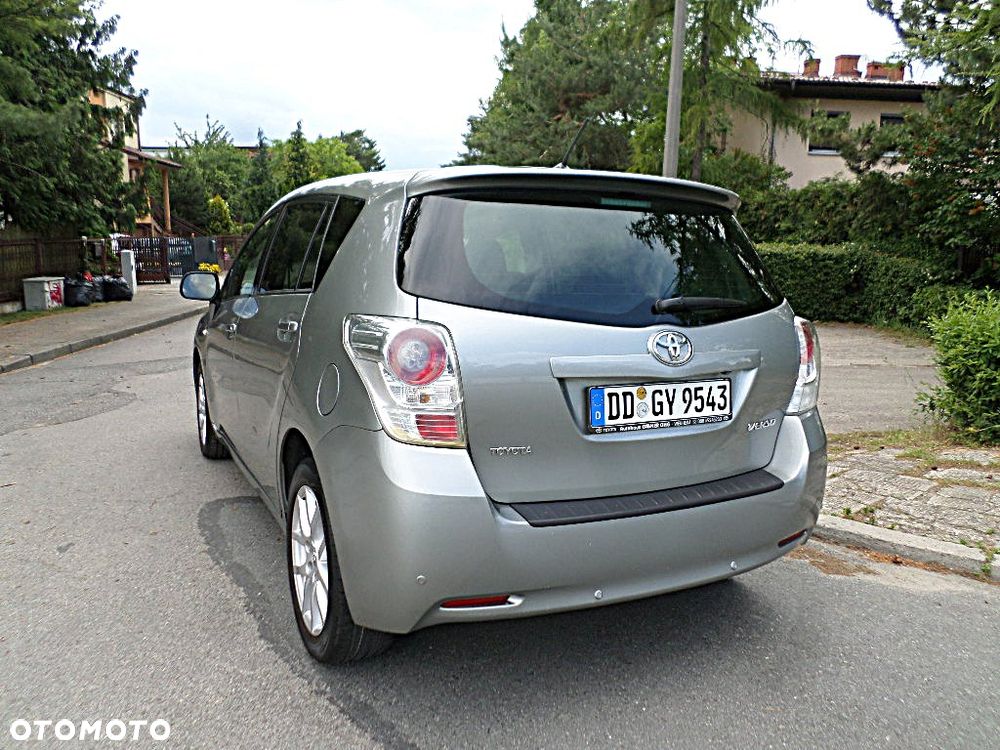 Toyota Verso 1.8 5-Sitzer Executive - 36