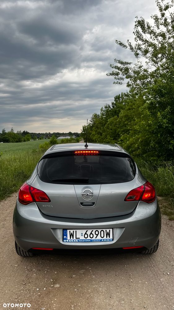 Opel Astra 1.6 - 4