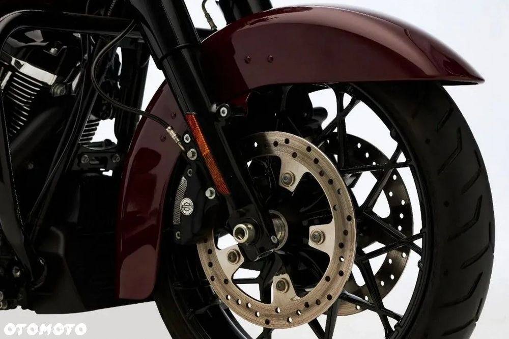 Harley-Davidson Touring Road King - 13