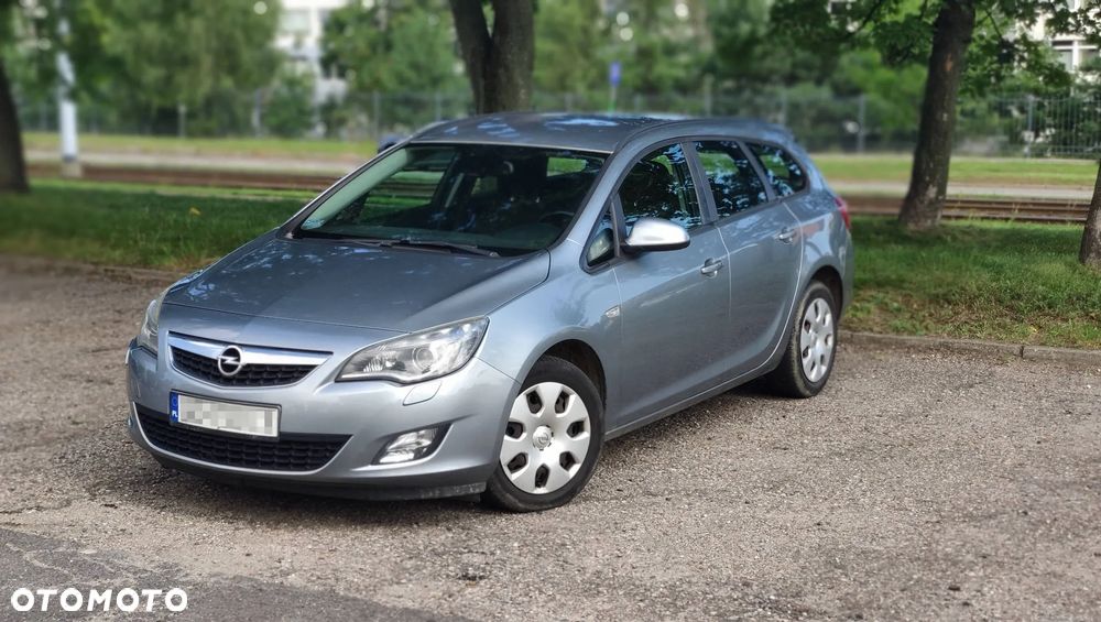 Opel Astra 1.7 CDTI Enjoy - 1