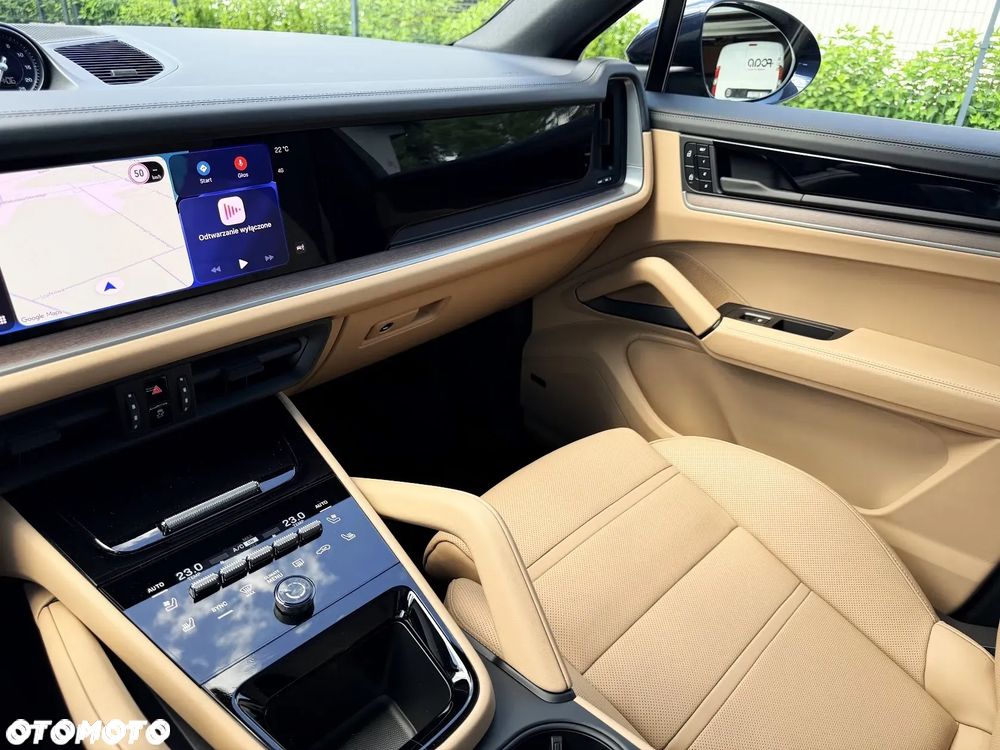 Porsche Cayenne Standard - 12