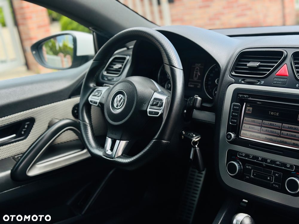 Volkswagen Scirocco 1.4 TSI DSG GTS - 14