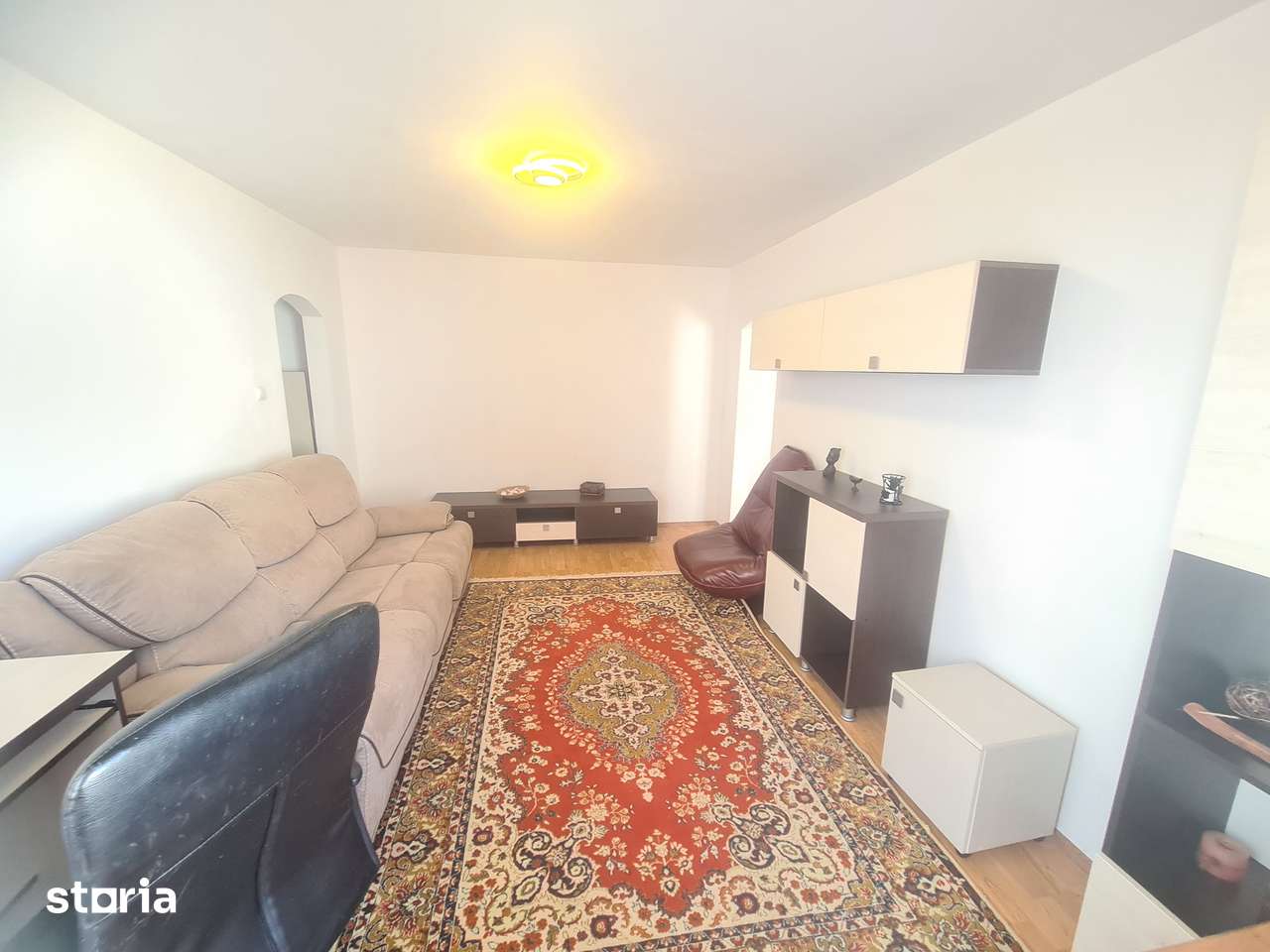 Apartament 3 camere, et.3, Orizont=Marasesti, Bacau — fotografia 3