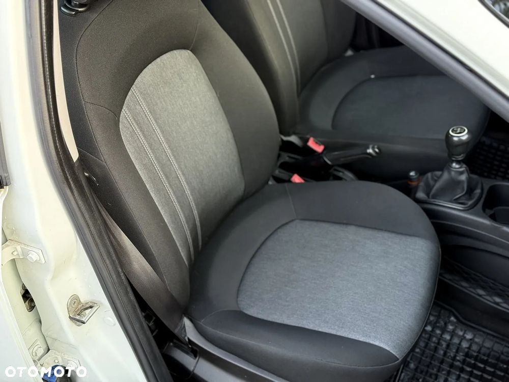 Fiat Grande Punto - 19