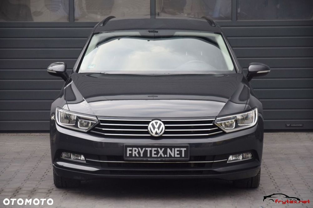 Volkswagen Passat - 6