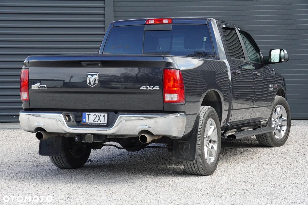 RAM 1500 Crew Cab Shortbed Bighorn - 17