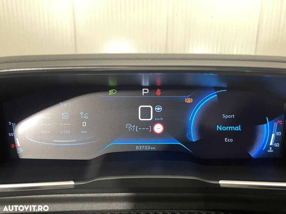 Peugeot 508 1.2 PureTech S&S EAT8 Allure Pack - 32