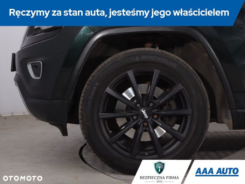 Jeep Grand Cherokee - 17