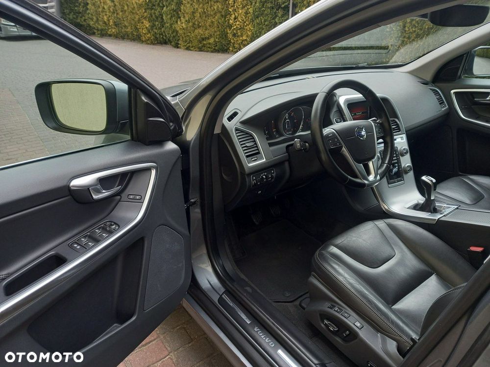 Volvo XC 60 D3 Inscription - 29