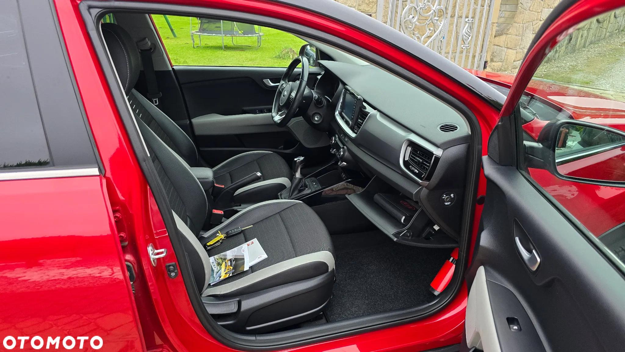 Kia Stonic 1.0 T-GDI 120 Vision - 12