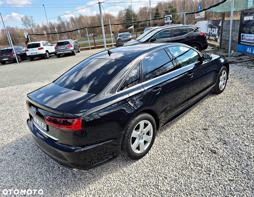 Audi A4 Avant 2.0 TDI DPF multitronic S line Sportpaket - 13