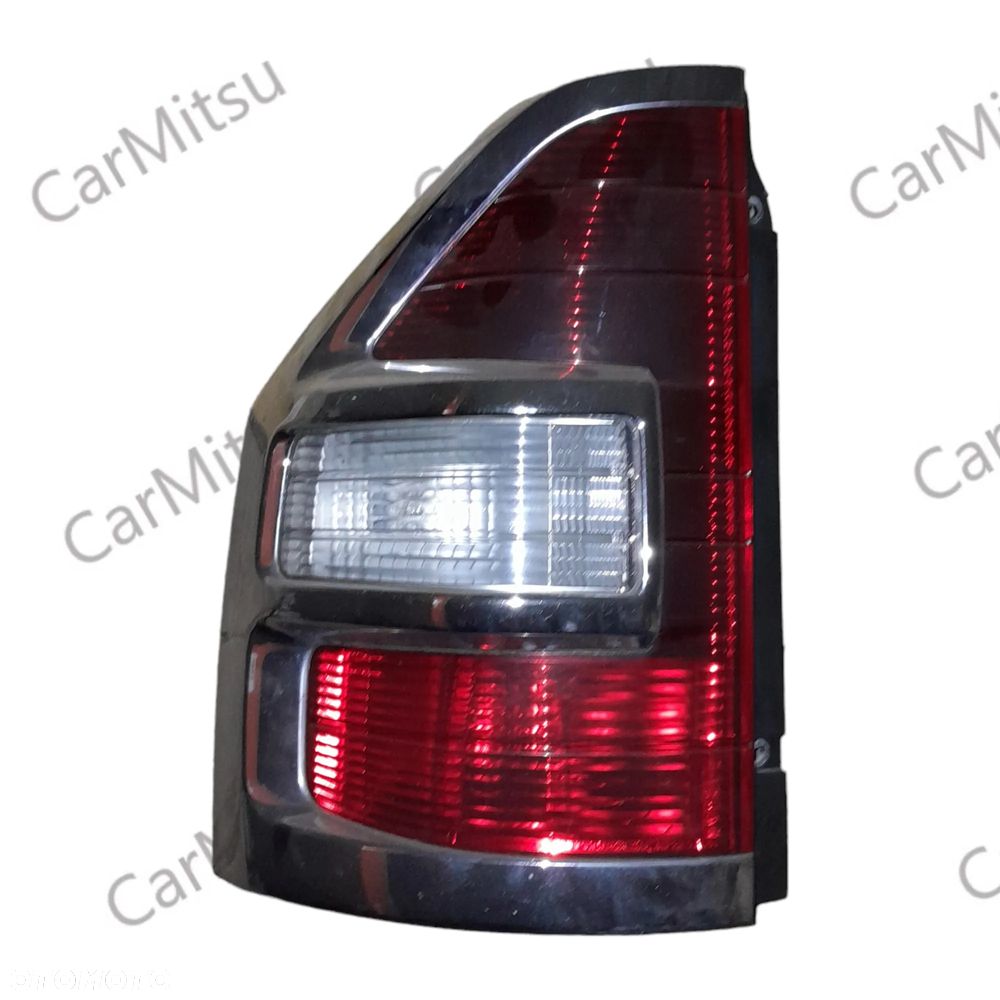 Lampy tylne Mitsubishi Pajero I/III/IV Sport L200 C-Crosser Ramki - 10