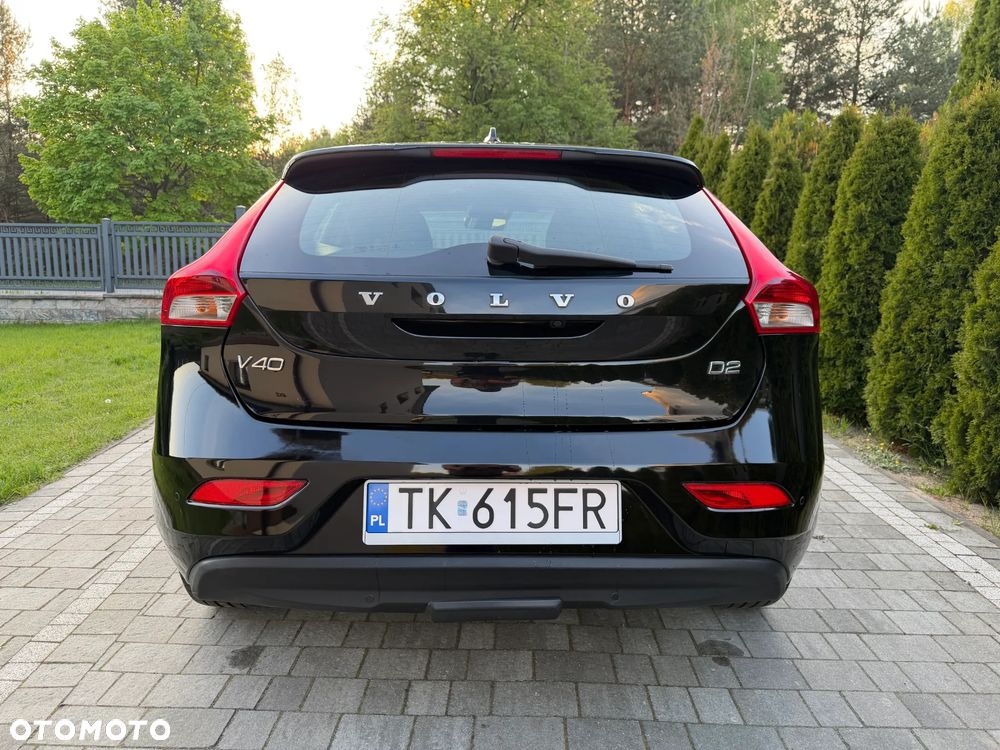 Volvo V40 D2 Geartronic Momentum - 9