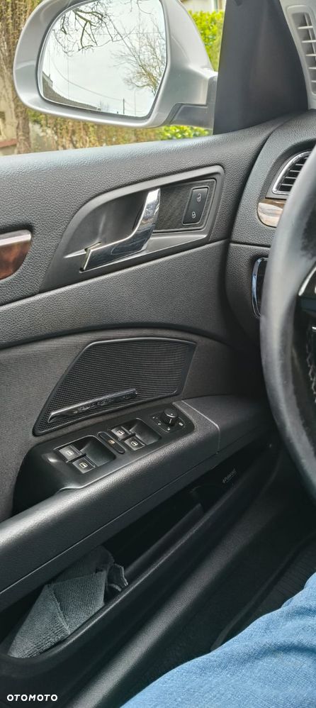 Skoda Superb 2.0 TDI Elegance - 9
