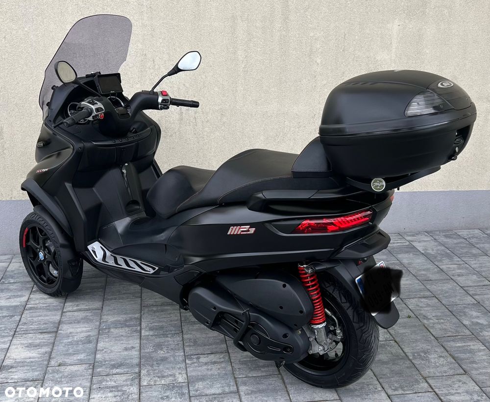 Piaggio MP-3 - 5