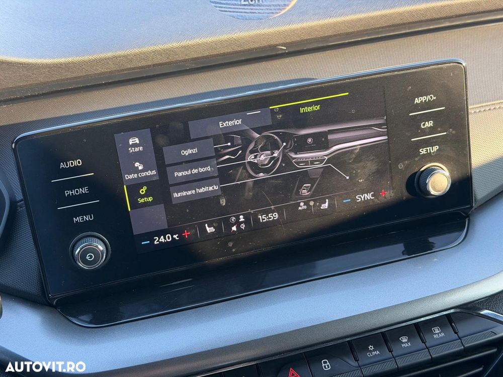 Skoda Octavia 2.0 TDI DSG Style - 25